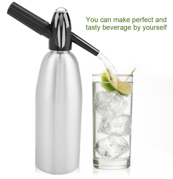 Portable Soda Maker — Create Fresh Sparkling Drinks Anywhere